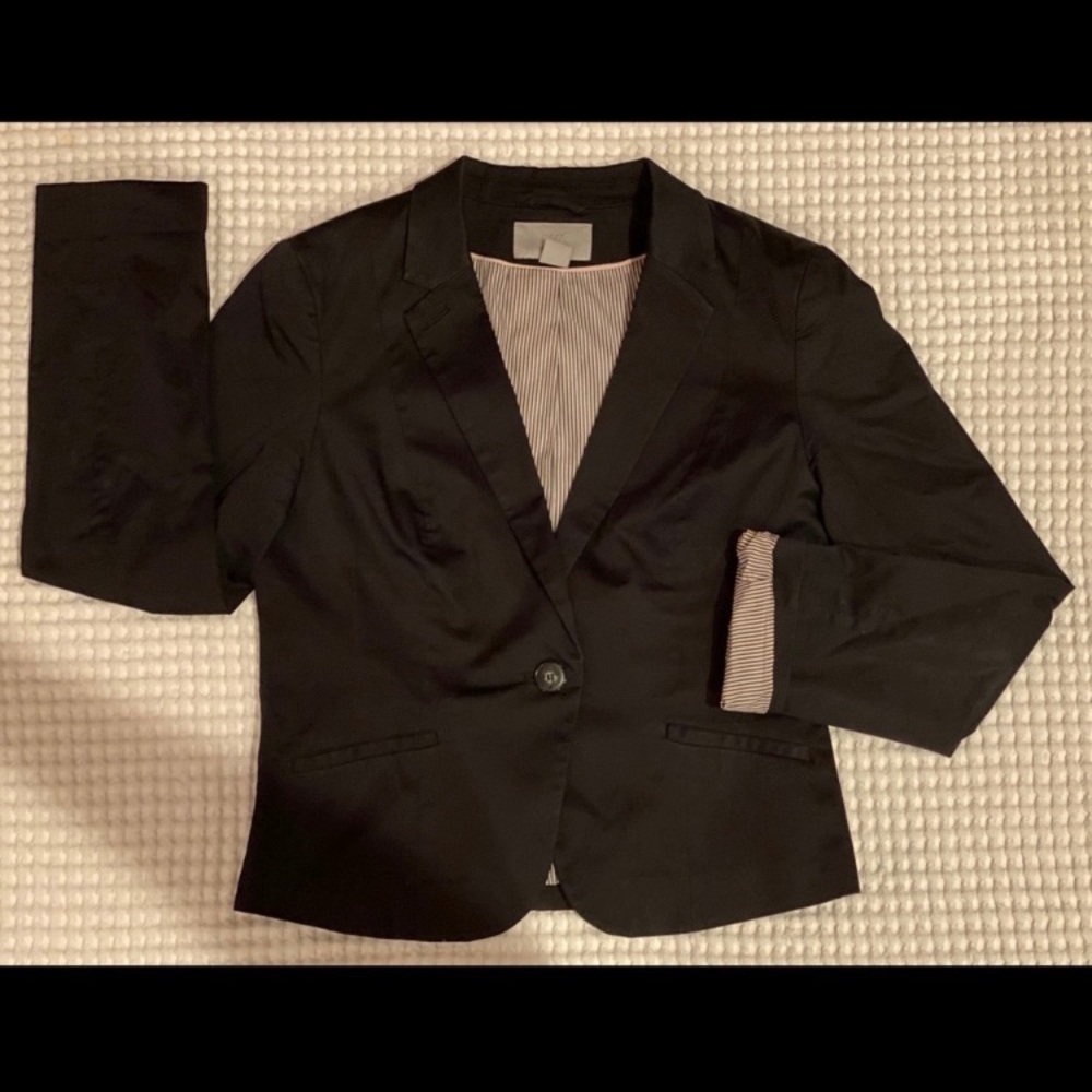 Super stylish H&M Casual Blazer - Size US10